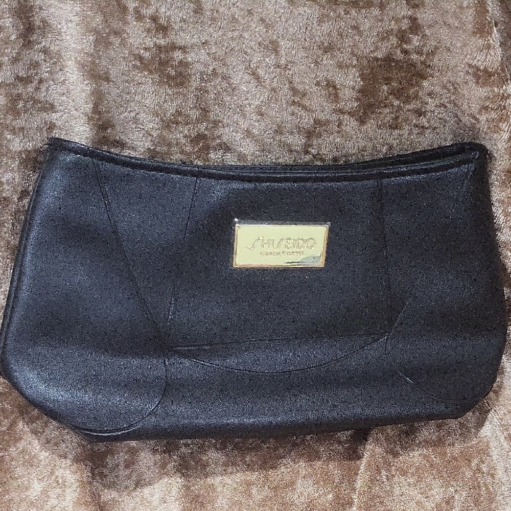 Shiseido Black Clutch Makeup Pouch